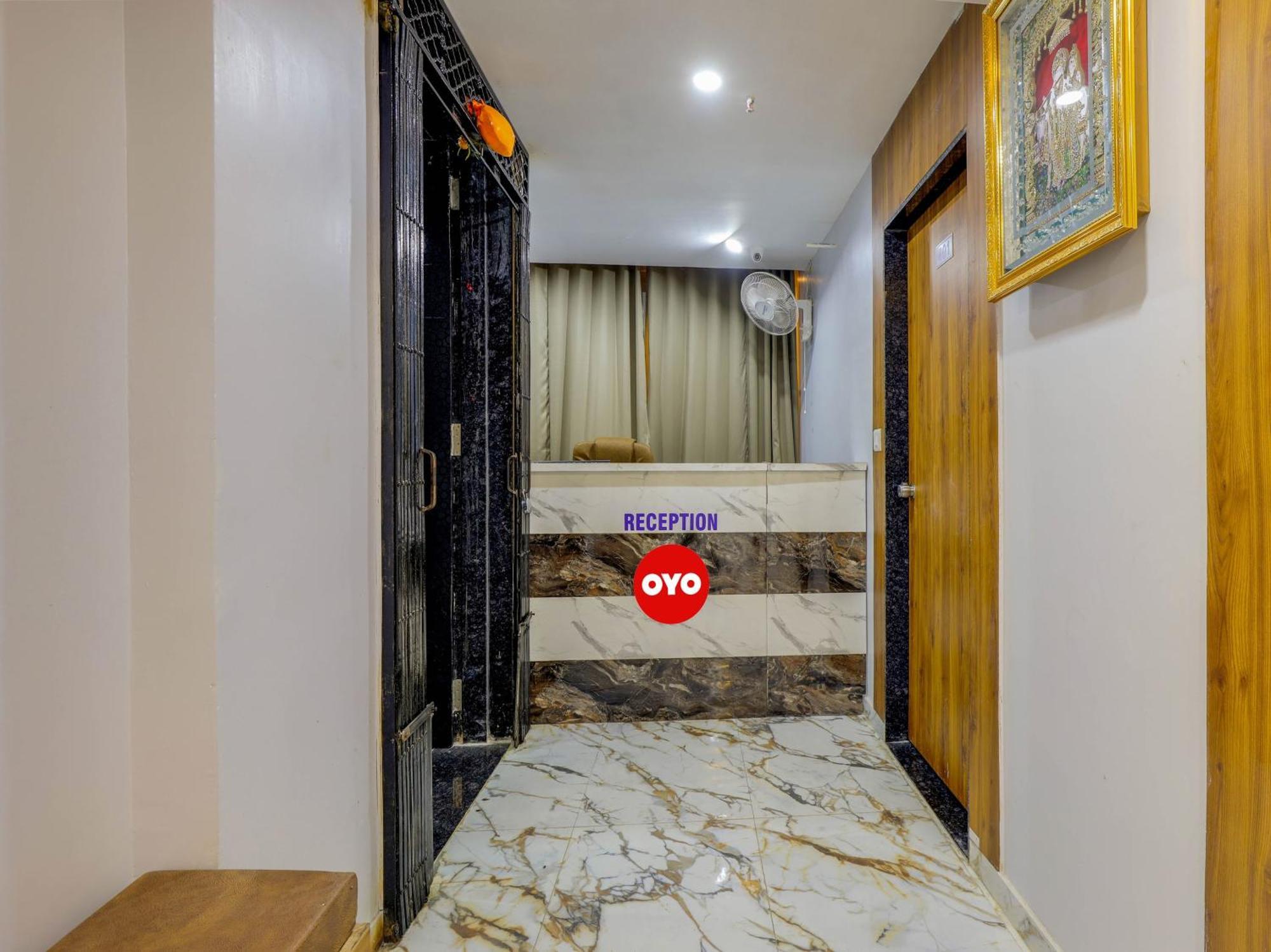 Hotel Krishna Ahmedabad Eksteriør billede